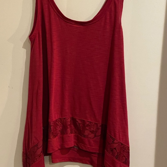 Torrid Red Tank - Picture 3 of 3